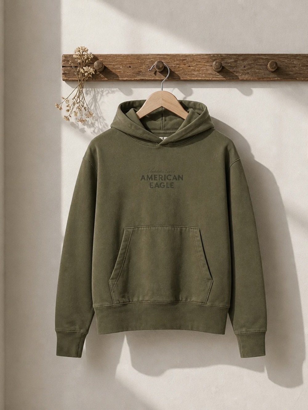 American Eagle Outfitters Men's Olive Green Pullover Hoodie